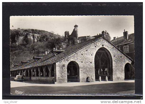 38 CREMIEU Halles, Tour St Hippolyte, Citroen DS, Ed CIM 2, CPSM 9x14, 196? - Crémieu