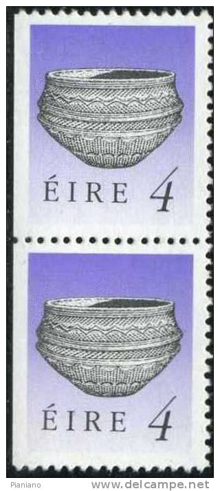 PIA - IRL - 1990 - Série Courante : Patrimoine Et Trésors Irlandais - (Yv 728a X2) - Unused Stamps
