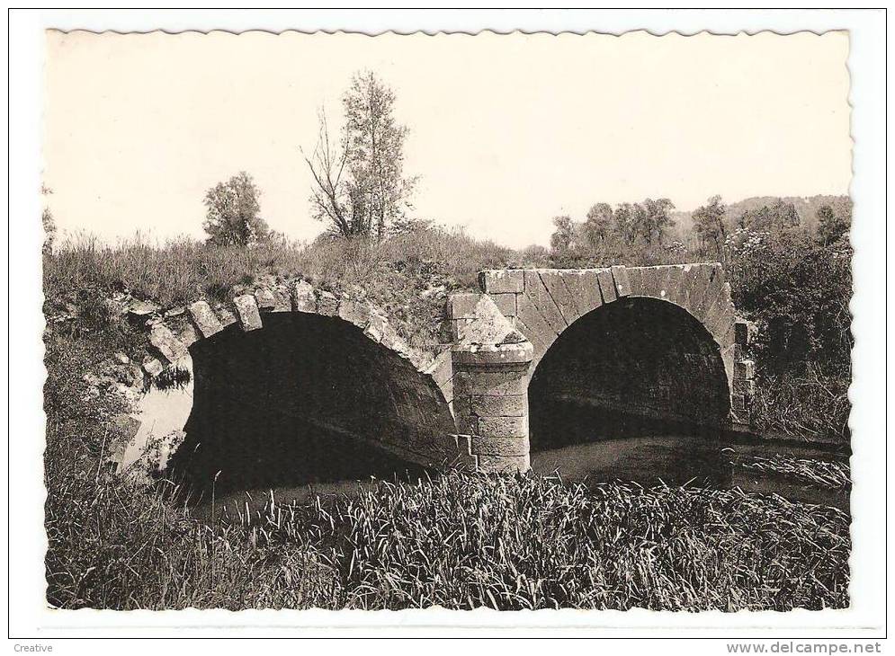 MARIEMBOURG 1960,sur L'ancienne Route Mariembourg-Givet Le Pont Napoléon - Couvin