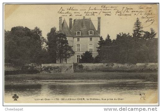 Selles-sur-Cher - Le Château, Vue Prise Du Cher   -  176  (précurseur) - Selles Sur Cher