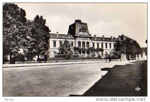 26 TOURNON Lycée De Jeunes Filles - Crest