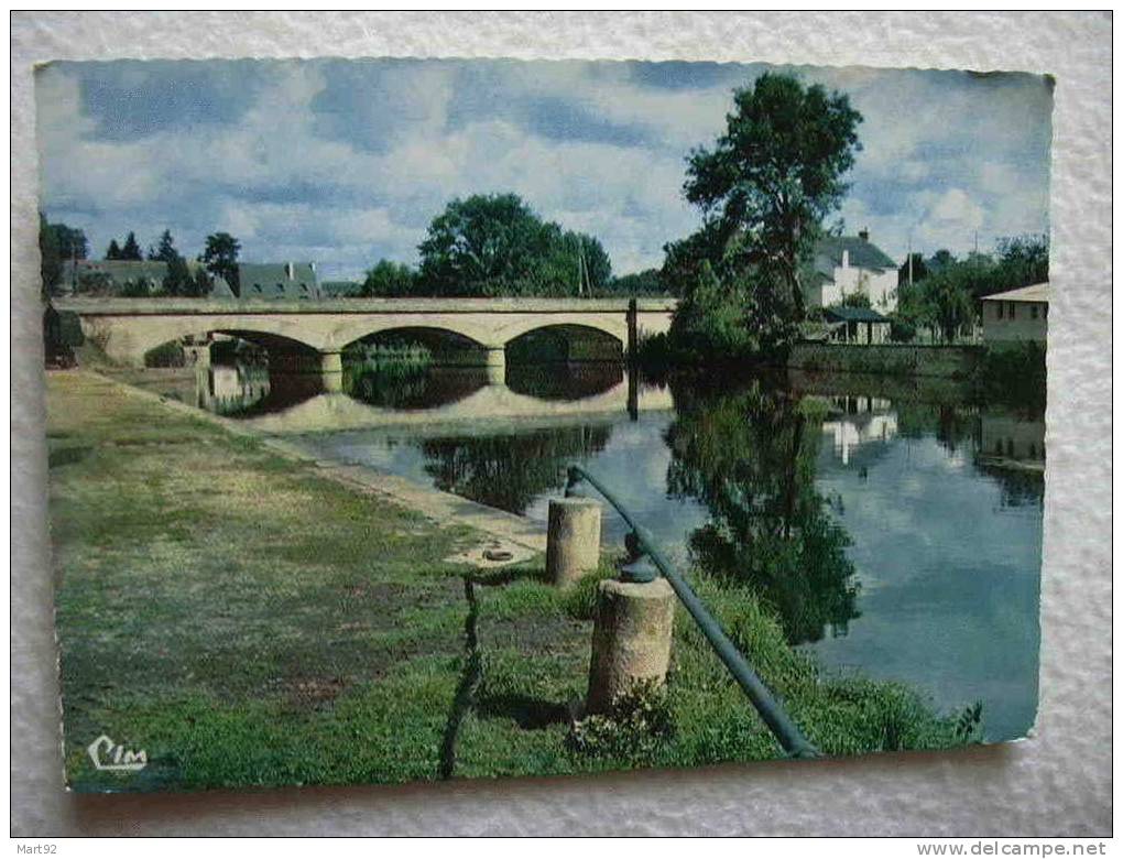 56 MALESTROIT PONT A BRIAND - Malestroit