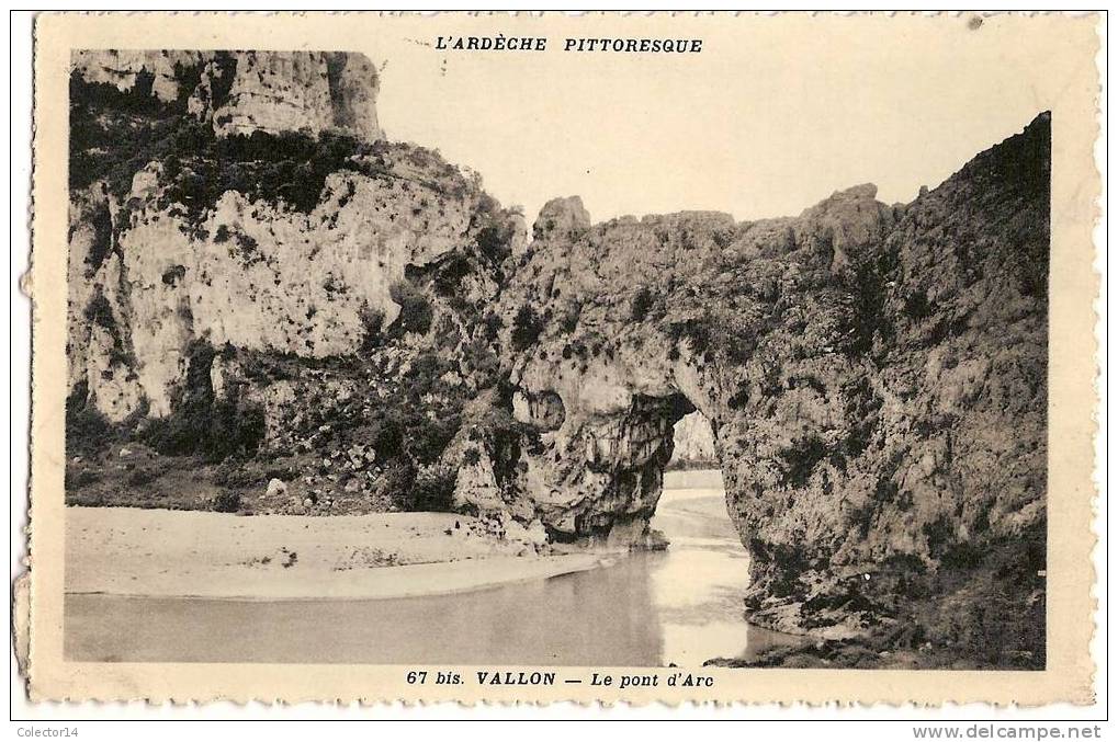 LE PONT D'ARC 2 CPA - Vallon Pont D'Arc