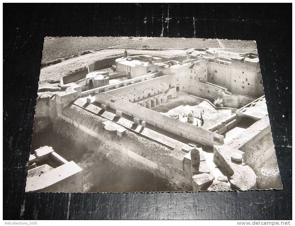 SALSES - VUE AERIENNE DU VIEUX CHATEAU-FORT - L'INTERIEUR DU FORT - 66 PYRENEES ORIENTALES - CARTE POSTALE DE FRANCE - Salses