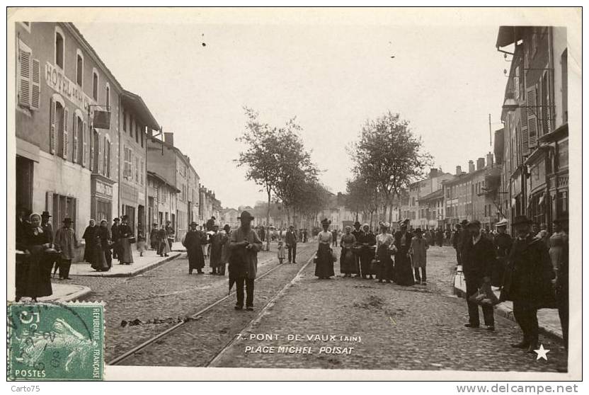 PONT De VAUX 01 - Place Michel Poisat - Pont-de-Vaux