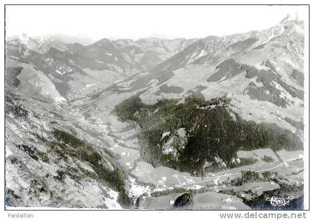 74. ABONDANCE. VUE AERIENNE DE LA VALLEE DE CHÂTEL. CIM. - Abondance