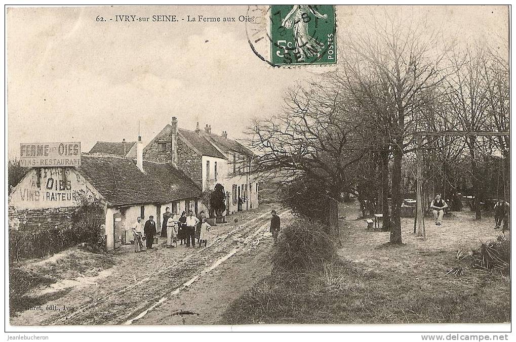 C.P.A   ( IVRY Sur SEINE " La Ferme Aux Oies " Belle  Prise De Vue  - Carte  Animée ) - Ivry Sur Seine