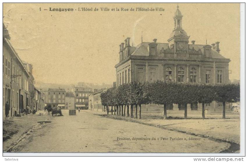 Longuyon Hôtel De Ville - Longuyon