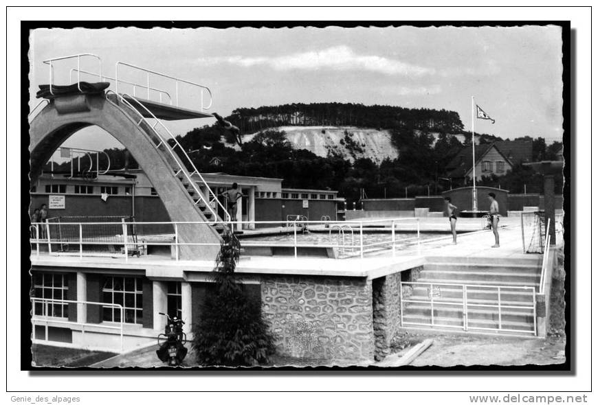 91 LA FERTE ALLAIS, Piscine, Le Plongeoir, G.Coat Architecte, CPSM 9x14, écrite - La Ferte Alais