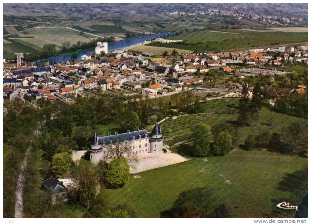 Dormans En Premier Plan, Le Château, En Arrière Plan, Vincelles - Dormans