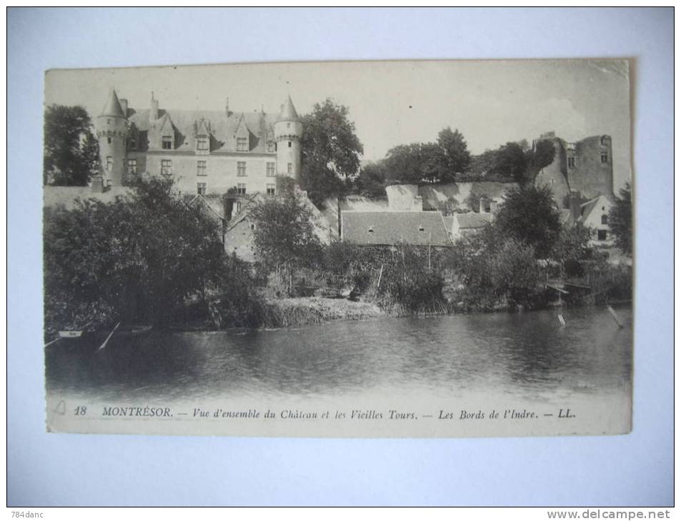 Montrésor - Vue D'ensemble Du Chateau Et Les Vieilles Tours - Les Bords De L'Indre - Montrésor