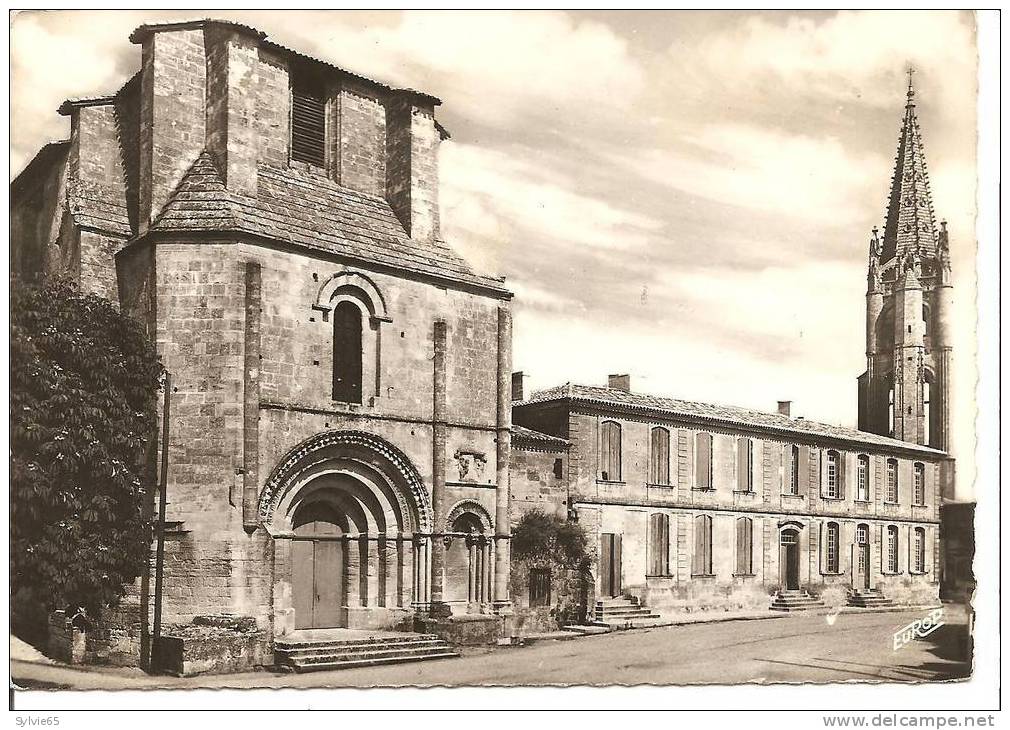 ST EMILION- église Collégiale - Saint-Emilion