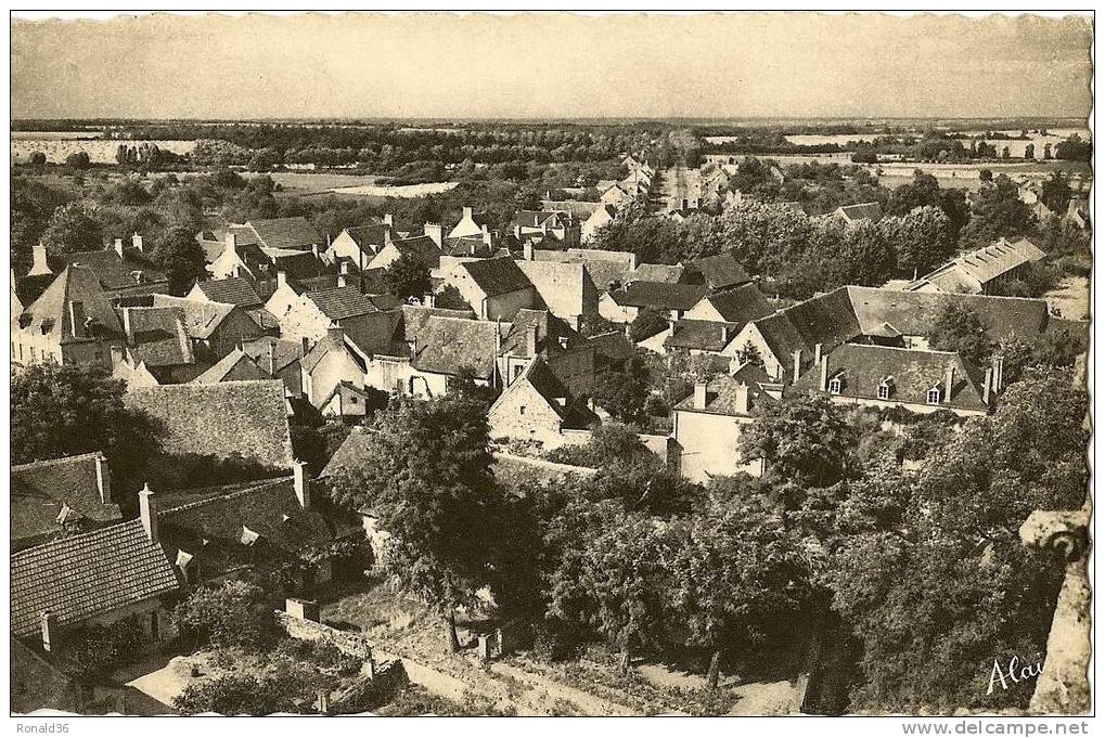 CP 18 MASSAY Vue Générale, Coté Est - Massay