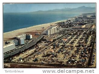 Saint Cyprien -  La Plage Et Le Port Cypriano - Carte Envoyée Le 22 09 1976 - Saint Cyprien
