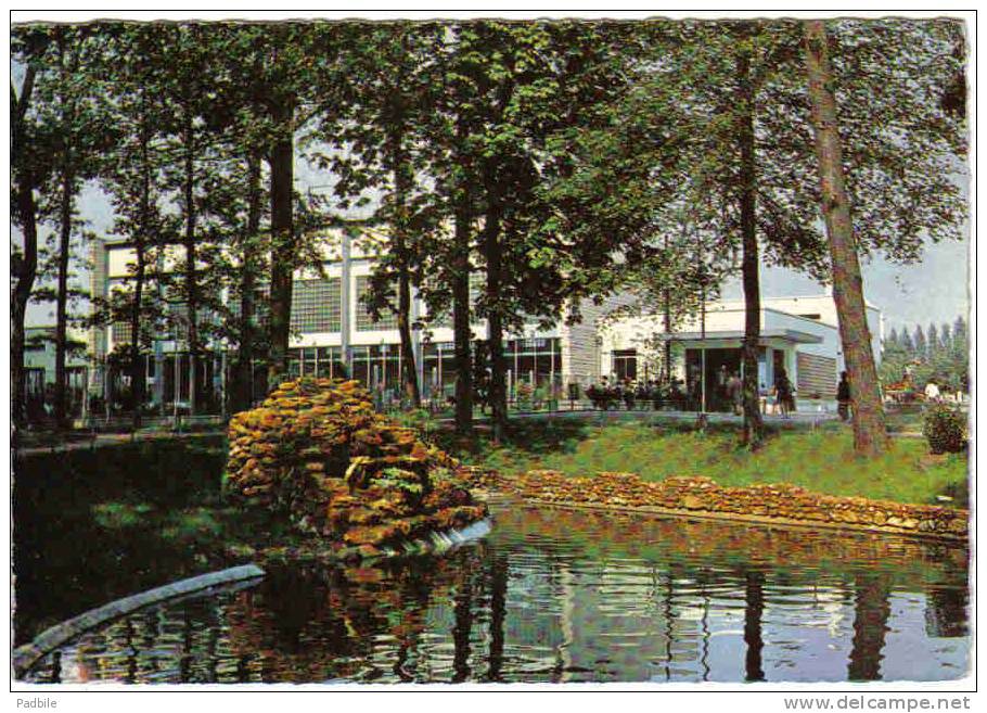 Carte Postale 93.  Livry-Gargan  La Piscine Trés  Beau Plan - Livry Gargan