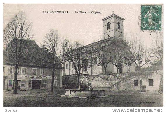 LES AVENIERES LA PLACE ET L'EGLISE 1910 - Les Avenières