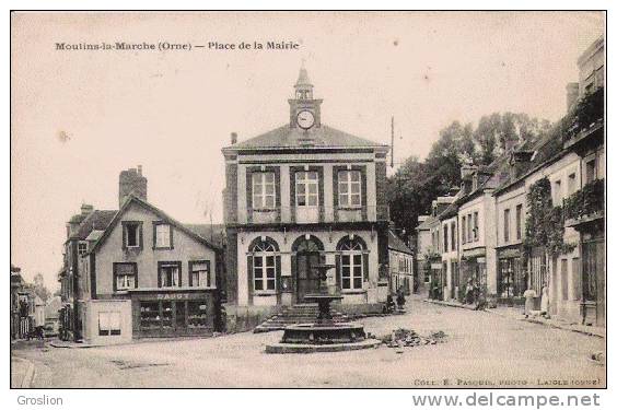 MOULINS LA MARCHE (ORNE) PLACE DE LA MAIRIE 1925 - Moulins La Marche