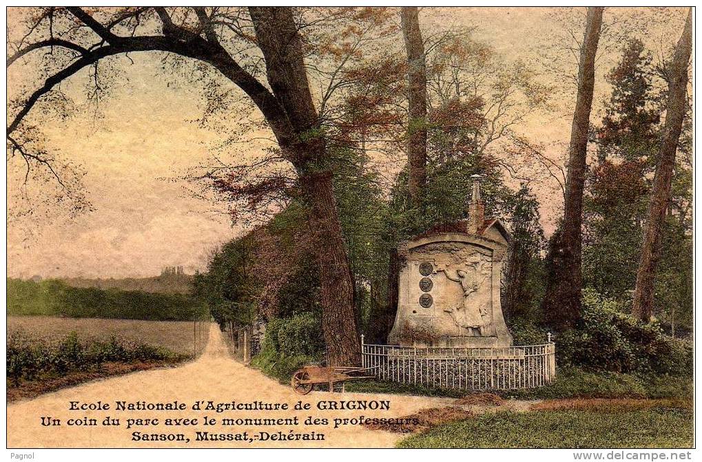 78 : Grignon - Ecole Nationale D´Agriculture (un Coin Du Parc Monumentdes Professeurs) - Grignon