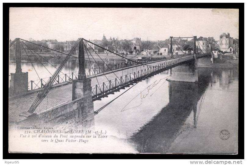 49 CHALONNES SUR LOIRE - Vue A Vol D´Oiseau Du Pont Suspendu Sur La Loire Vers Le Quai VICTOR HUGO - Chalonnes Sur Loire