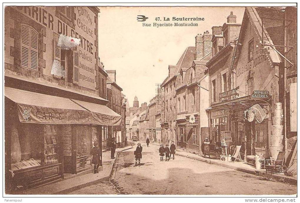 LA SOUTERRAINE . Rue Hyacinthe -Montaudon - La Souterraine