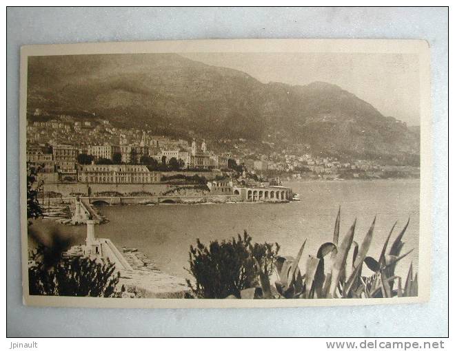 MONACO / MONTE CARLO - L'entrée Du Port - Autres & Non Classés