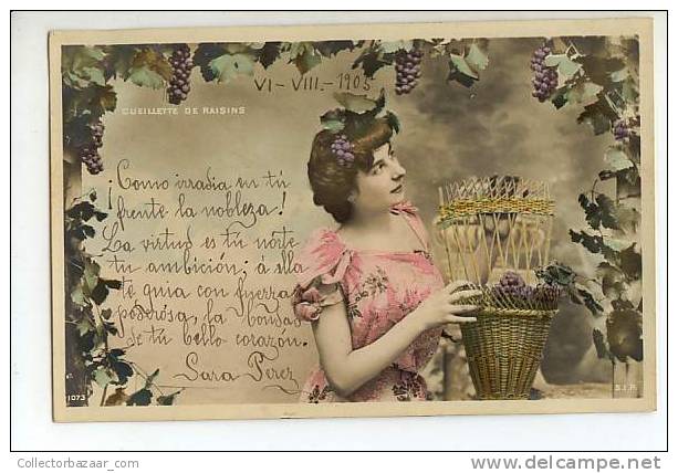 VINTAGE POSTCARD Grapes With Grapes Woman - Mujeres