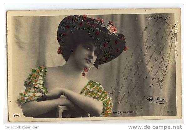 VINTAGE POSTCARD Woman With Hat Photo Postcard - Mujeres