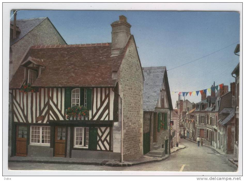 VILLERVILLE SUR MER. 41. RUE DU MARECHAL FOCH - Villerville