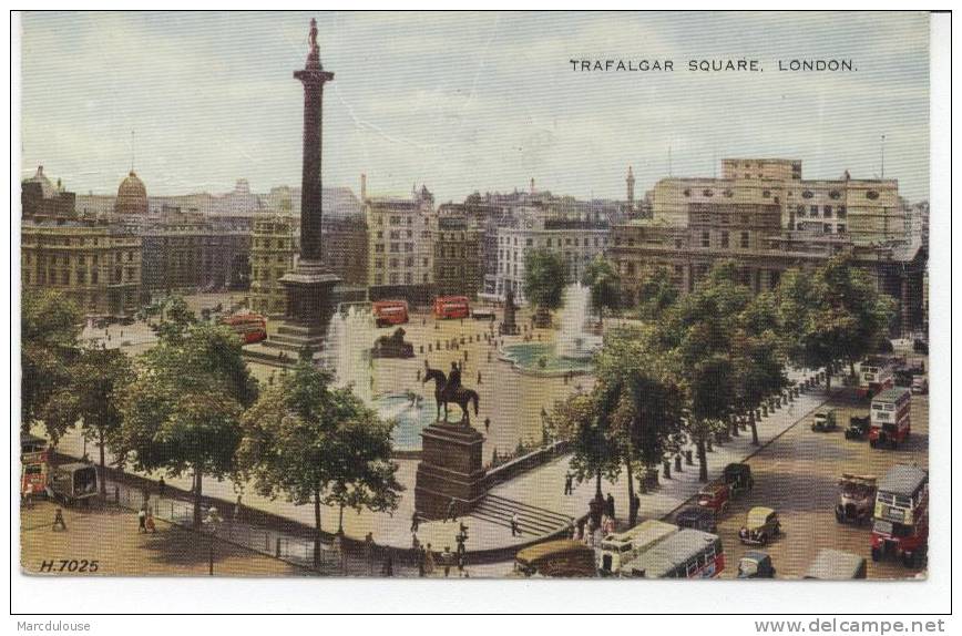 London. Trafalgar Square. Affords A Spacious Spectacle, Dominated By The Nelson Column, From The Top Of Which The Hero.. - Trafalgar Square