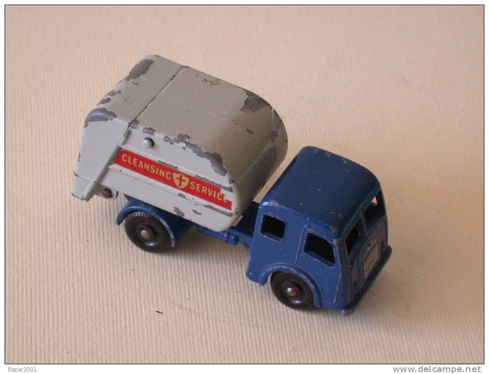 LESNEY - Tippax Refuse Collector - Vrachtwagens, Bus En Werken