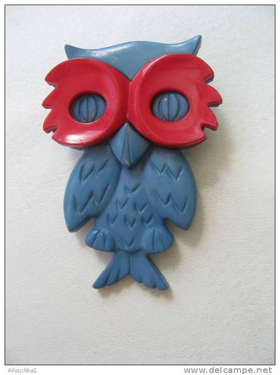 SUR LE THEME DE LA CHOUETTE  SUPERBE CHOUETTE /  HIBOU  BROCHE EN PLASTIQUE - Animals