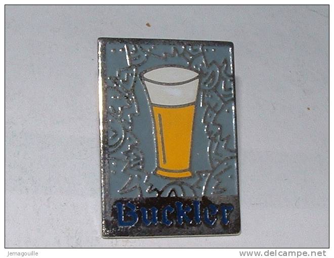 PIN´S - Buckler Bière - Cerveza