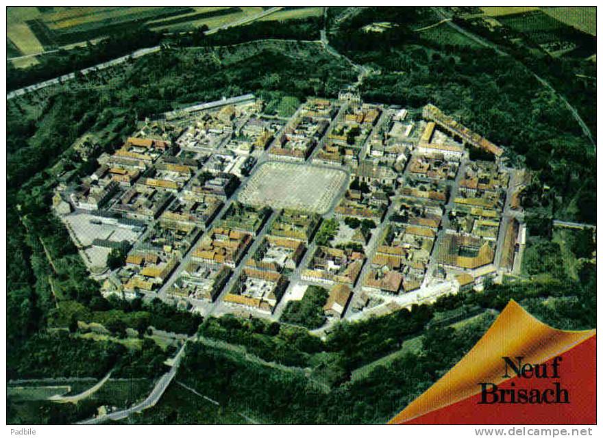 Carte Postale 68. Neuf-Brisach  Et Le Fortifications Vauban Trés  Beau Plan - Neuf Brisach
