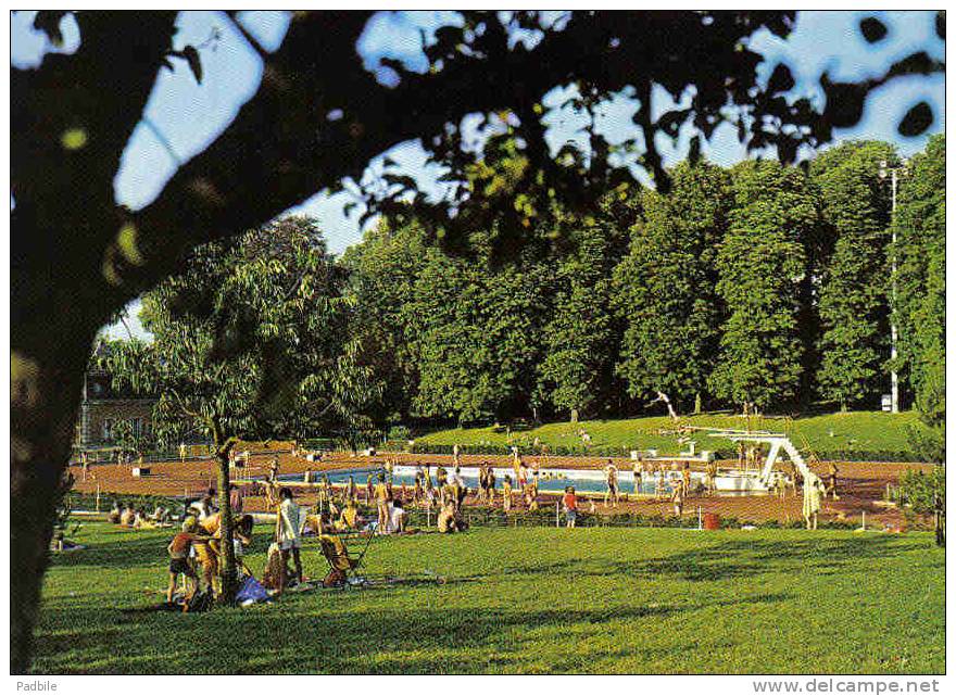 Carte Postale 68. Altkirch  La Piscine Trés  Beau Plan - Altkirch