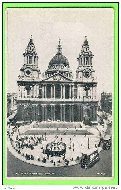 LONDON, UK - ST.PAUL'S CATHEDRAL - ANIMATED WITH BUSSES - VALENTINE'S - CARD IS WRITTEN - - St. Paul's Cathedral