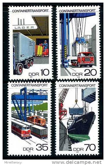 CAMION / BATEAU /TRAIN / CONTENERS / TRANSPORT / ALLEMAGNE / D.D.R. - Vrachtwagens