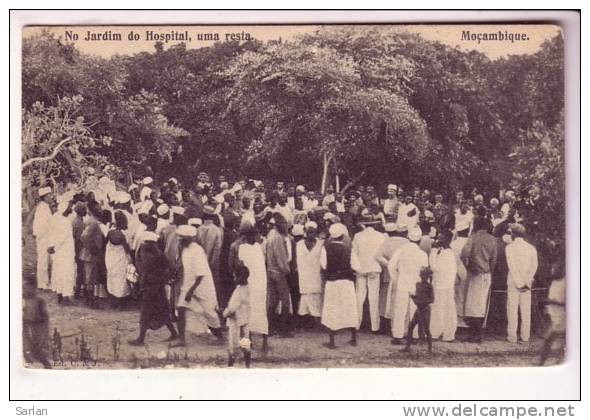 LOT-KO , MOZAMBIQUE , Moçambique ,  No Jardin Do Hospital , Uma Resta - Mozambique