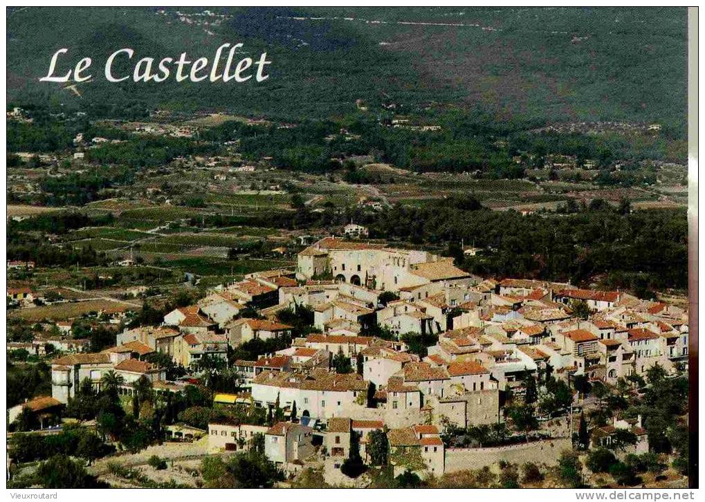 CPSM. LE CASTELLET. VILLAGE DE PROVENCE VU DU CIEL. - Le Castellet