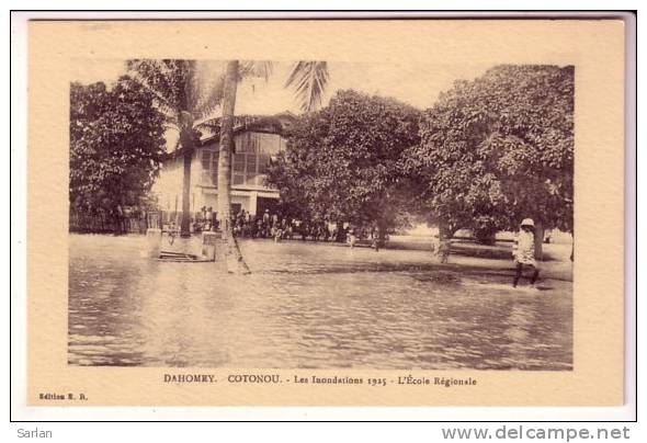 LOT-KO , DAHOMEY , Edition E . R . Les Inondations De Cotonou 1925 , L'école Régionale - Dahomey