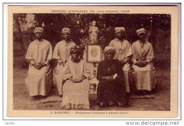 LOT-KO , DAHOMEY , Religieuses Indigenes A Abomé Calavi - Dahomey