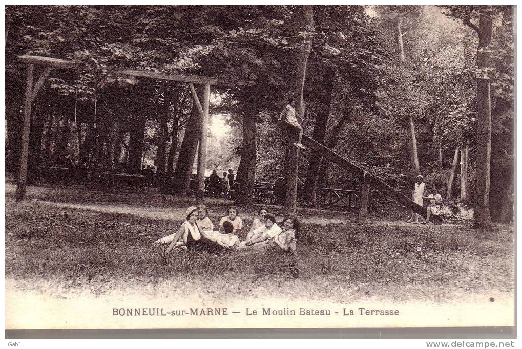 94 --- Bonneuil - Sur - Marne -- Le Moulin Bateau -- La Terrasse - Bonneuil Sur Marne