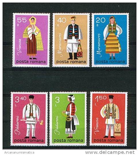 ROMANIA/RUMANIA  1.979  Y&t 3197/02  Serie Completa  TRAJES TIPICOS   SDL-52 - Collezioni