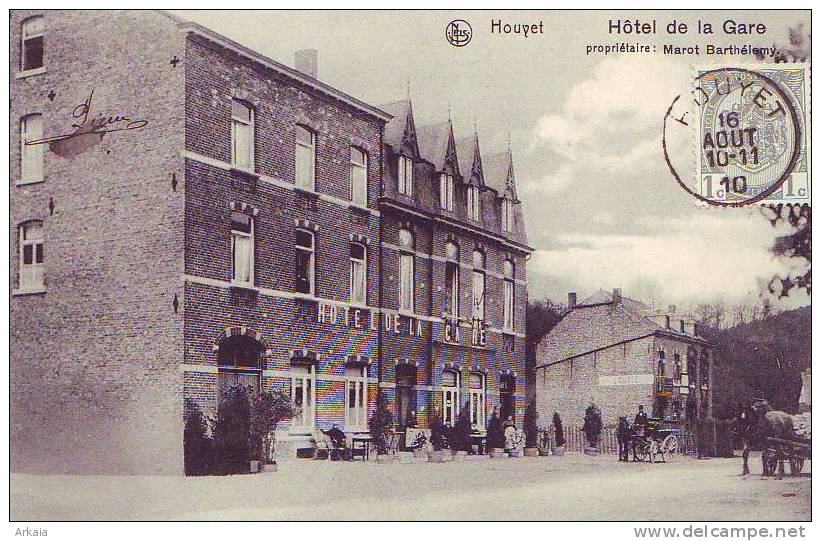 HOUYET = Hôtel De La Gare (Propr. Marot Barthélemy) - Carte Animée + Attelage (Nels) 1910 - Houyet