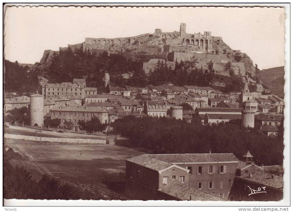 CPSM De Sisteron (Alpes De Haute Provence 04): La Citadelle - Sisteron