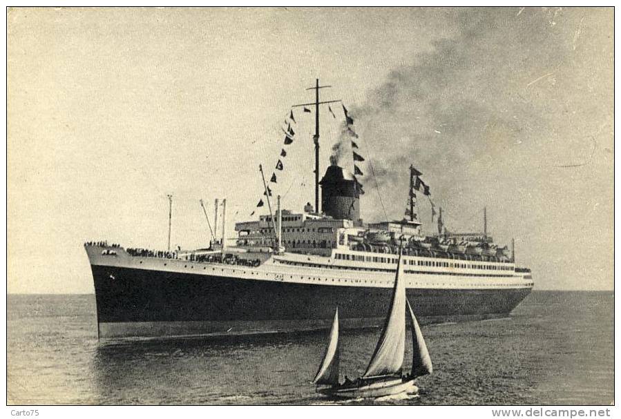 BATEAUX - PAQUEBOTS - SS Champlain - Cie Générale Transatlantique - Ligne Le Havre Angleterre New-York - Paquebots