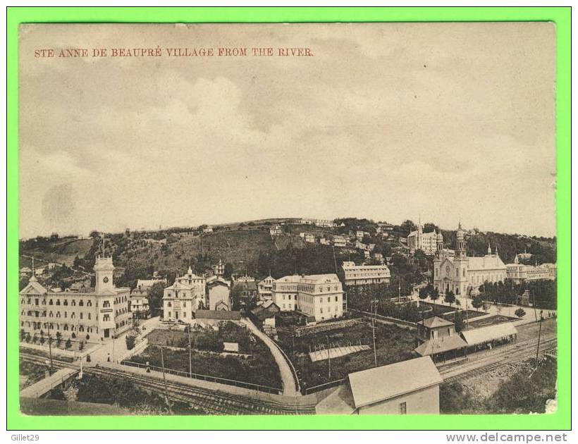 STE-ANNE DE BEAUPRÉ,QUÉBEC - LE VILLAGE VU DE LA RIVIÈRE - CARTE À VOYAGÉE EN 1916 - - Ste. Anne De Beaupré