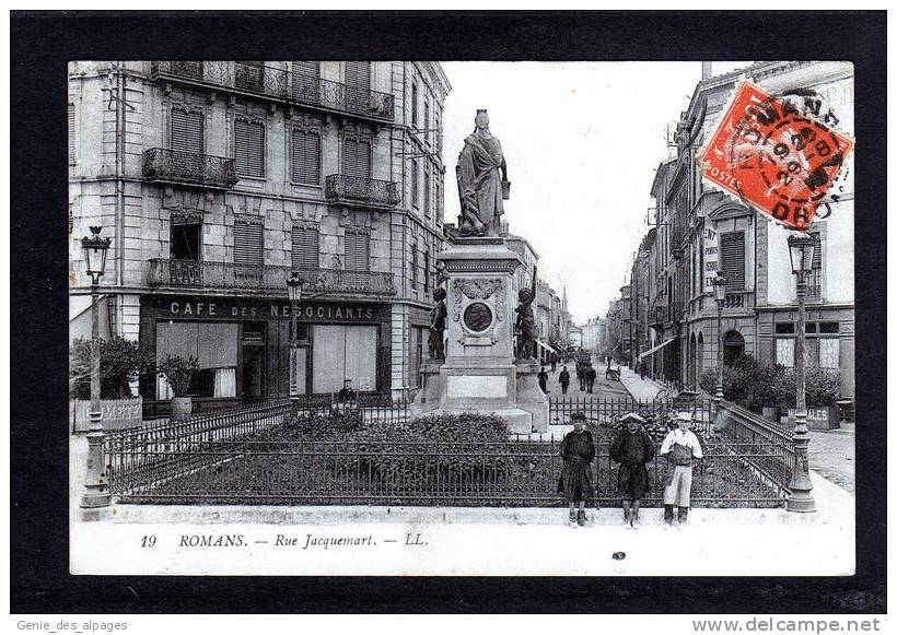 26 ROMANS, Rue Jacquemart, Square, Statue, Animée, Café Des Négociants, Ed LL 19, Voyagée, Bon état, Dos Div Vert - Romans Sur Isere