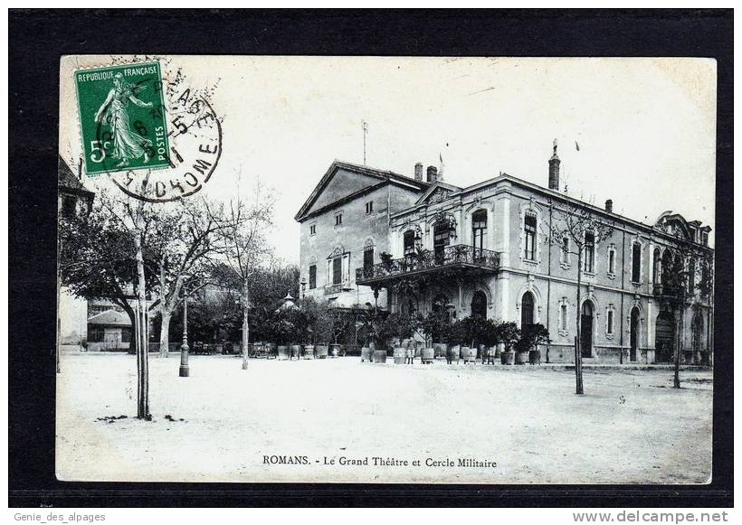 26 ROMANS, Le Grand Théâtre Et Cercle Militaire, CPA Voyagé En 1911, Coin Sup D Un Peu Corné - Romans Sur Isere