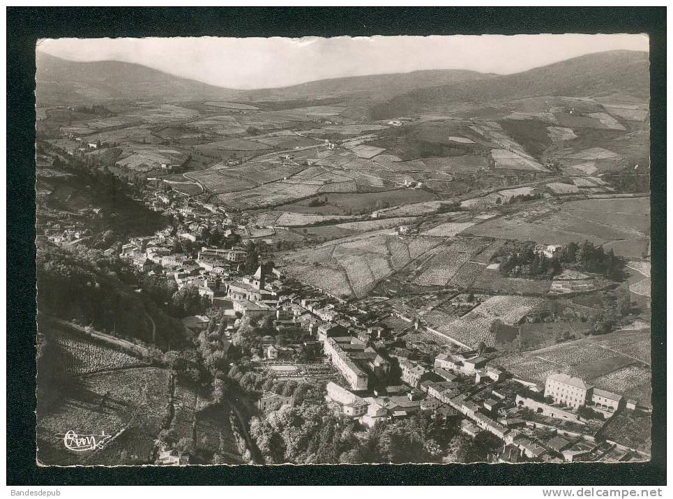 CPSM - Beaujeu En Beaujolais (69) - Vue Générale Aérienne Et Les Monts Du Lyonnais ( COMBIER CIM 3A) - Beaujeu