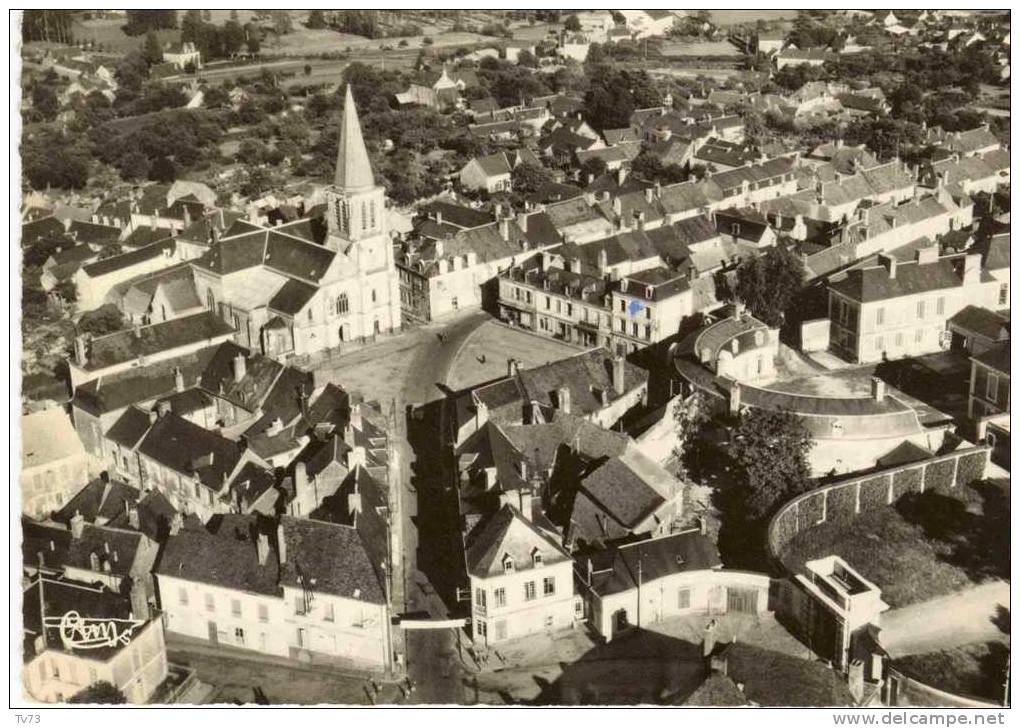 CpE1350 - LE GRAND LUCE - Vue AÃ©rienne - CIM NÂ° 6827 - (72 - Sarthe) - Le Grand Luce